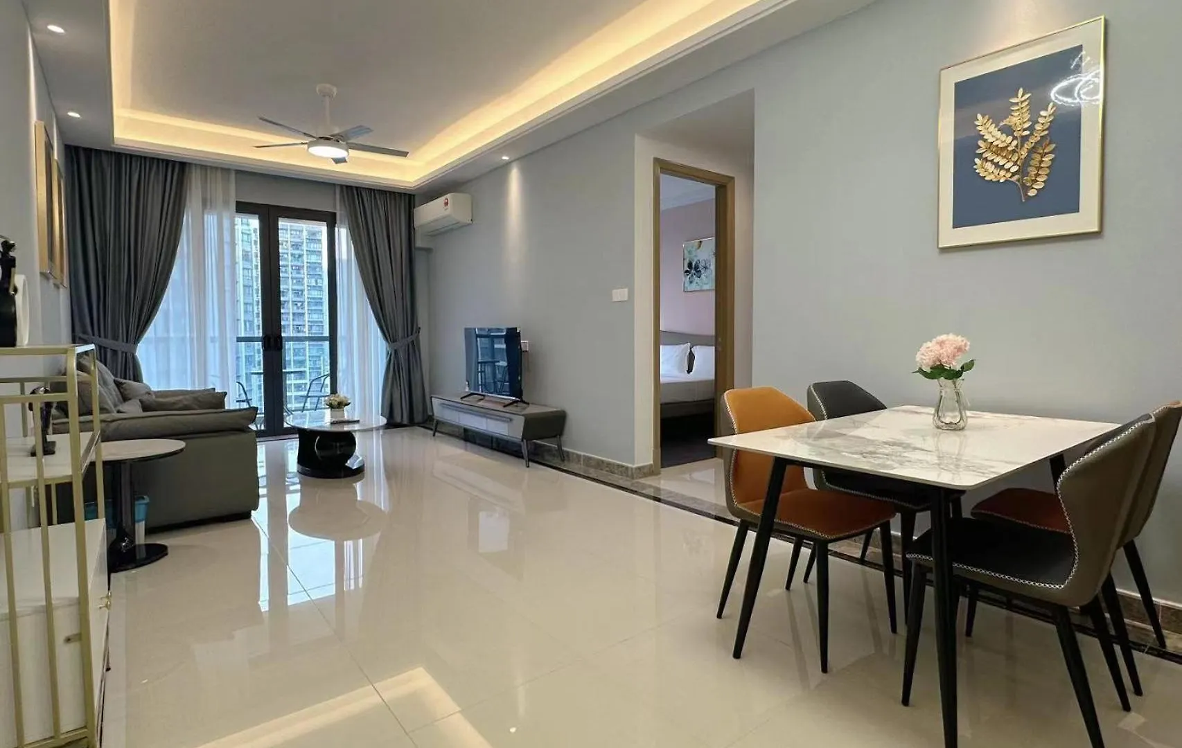 R&F Princess Cove Superior Homestay Nearby Ciq By Han Lin Sojourn Johor Bahru Apartment
