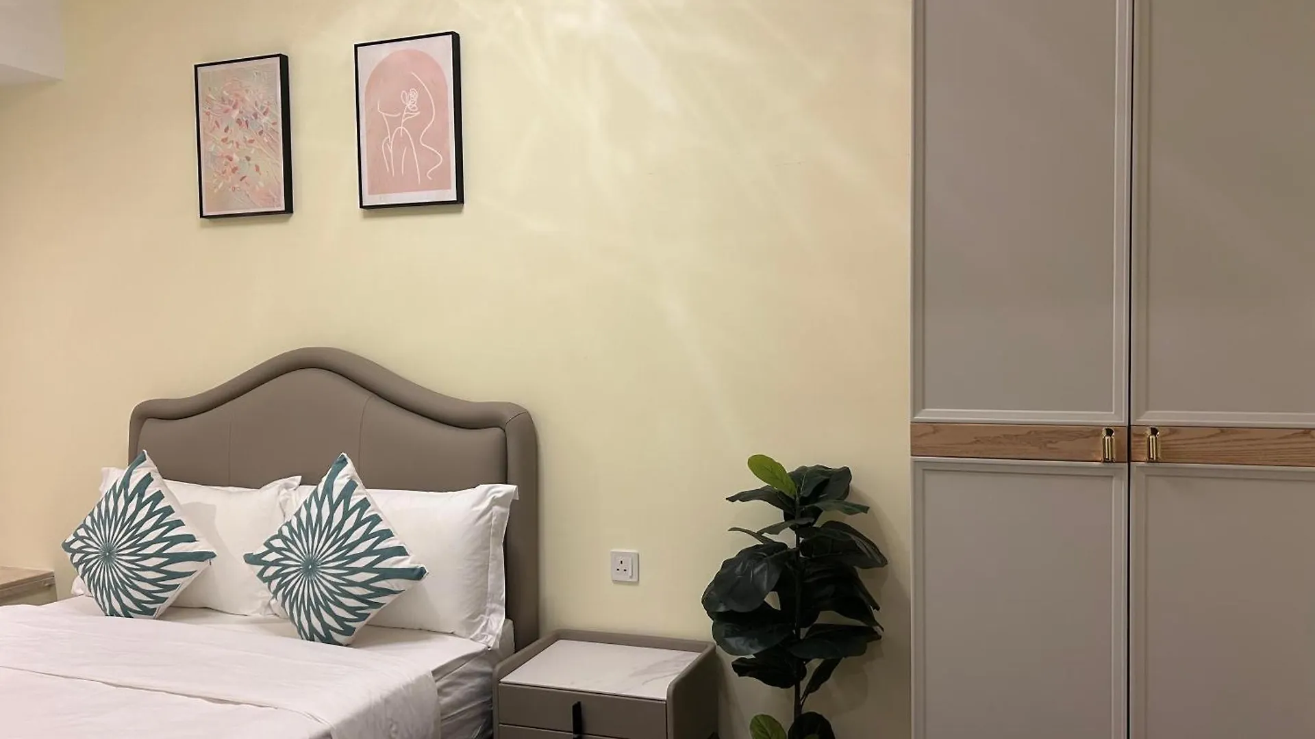 R&F Princess Cove Superior Homestay Nearby Ciq By Han Lin Sojourn Johor Bahru Apartment