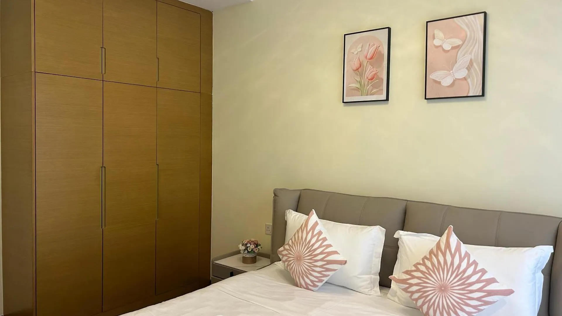 R&F Princess Cove Superior Homestay Nearby Ciq By Han Lin Sojourn Johor Bahru 0*,