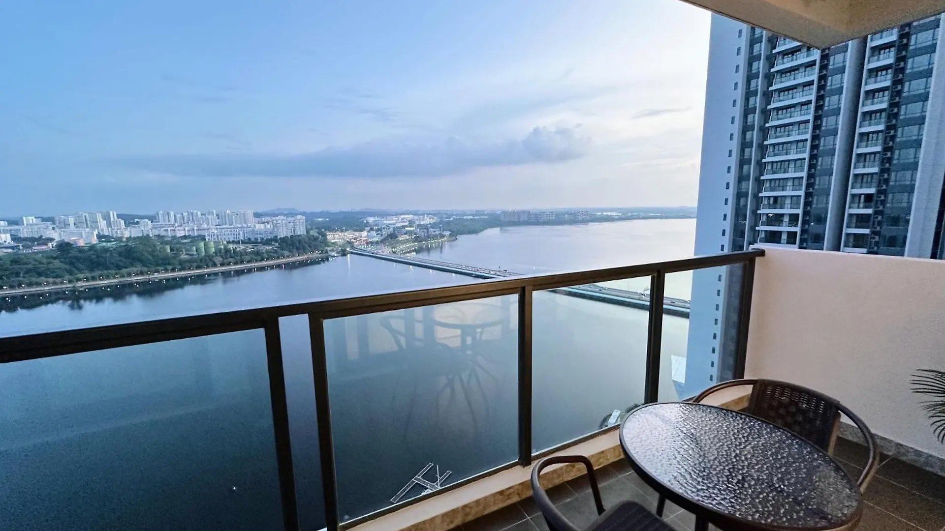 R&F Princess Cove Superior Homestay Nearby Ciq By Han Lin Sojourn Johor Bahru 0*,  Malesia